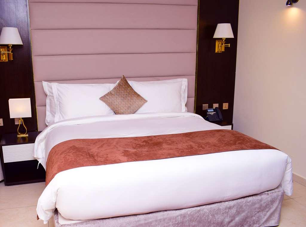 Monty Suites & Golf Uyo Room photo
