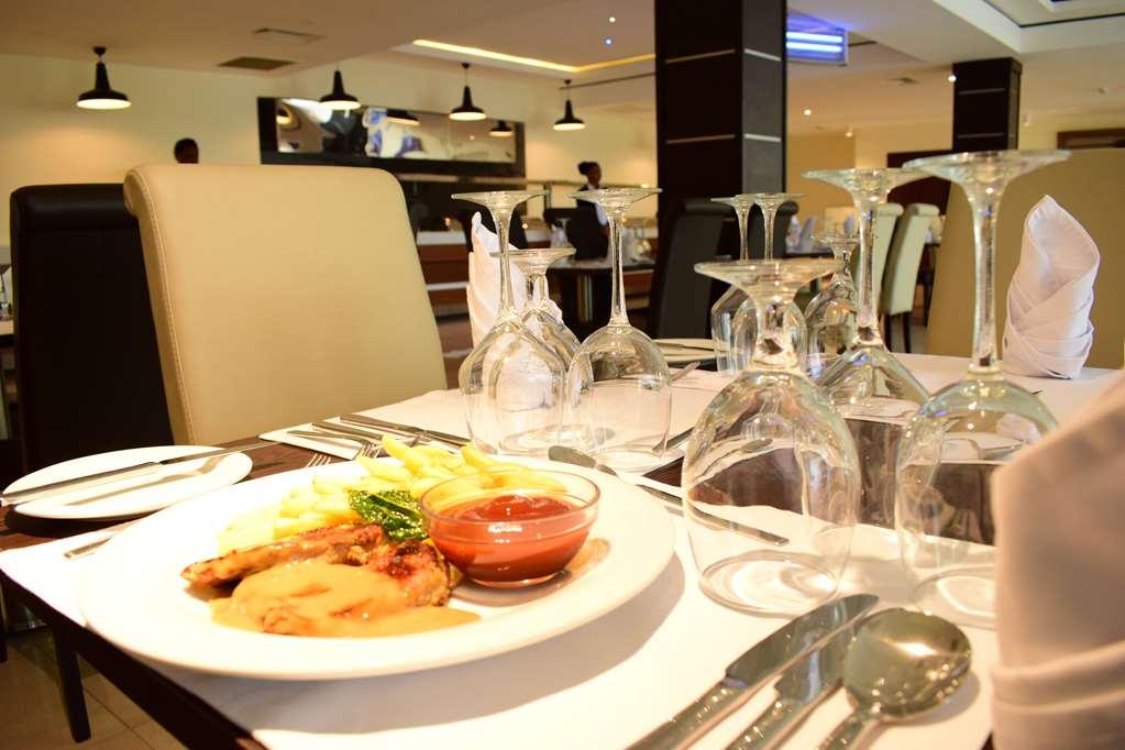 Monty Suites & Golf Uyo Restaurant photo