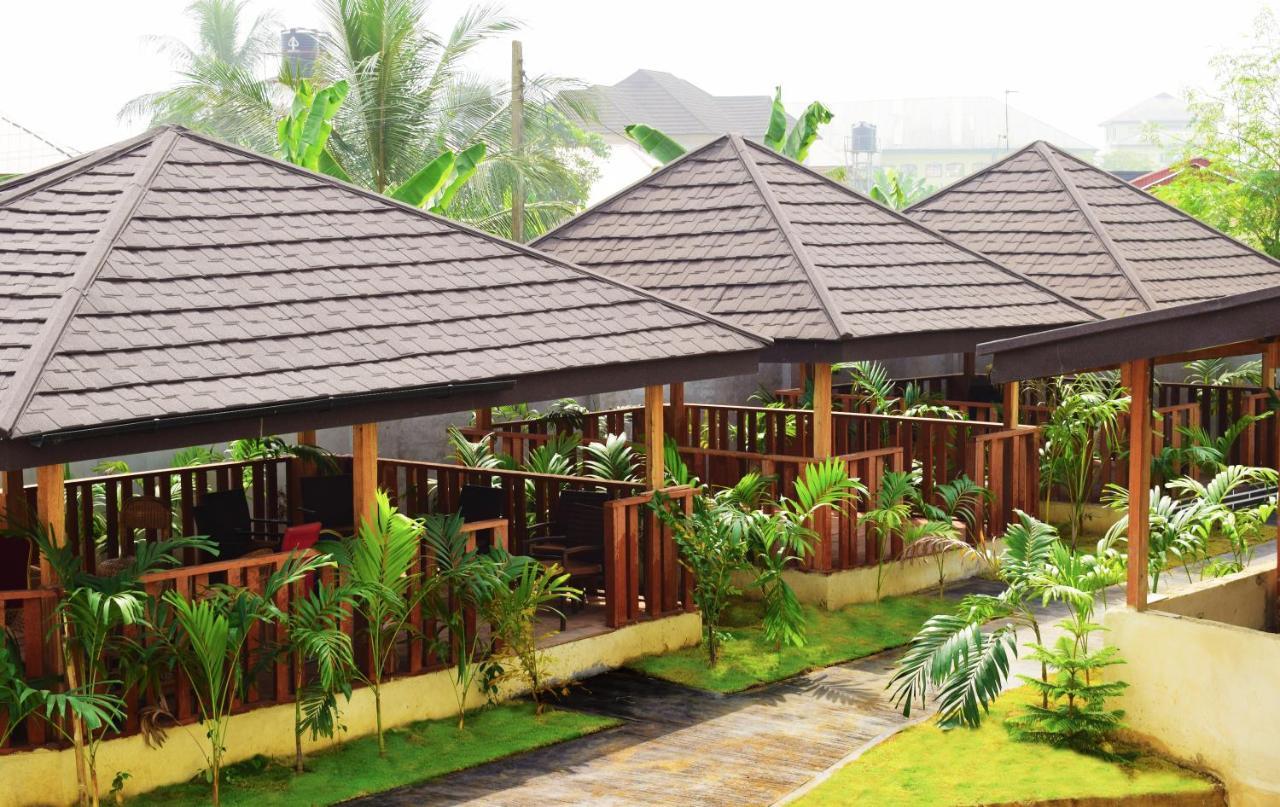 Monty Suites & Golf Uyo Exterior photo